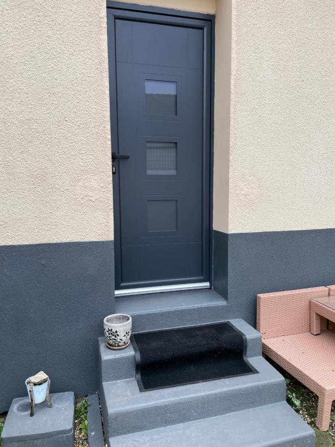 Agreable Maison De A Sur Eure *