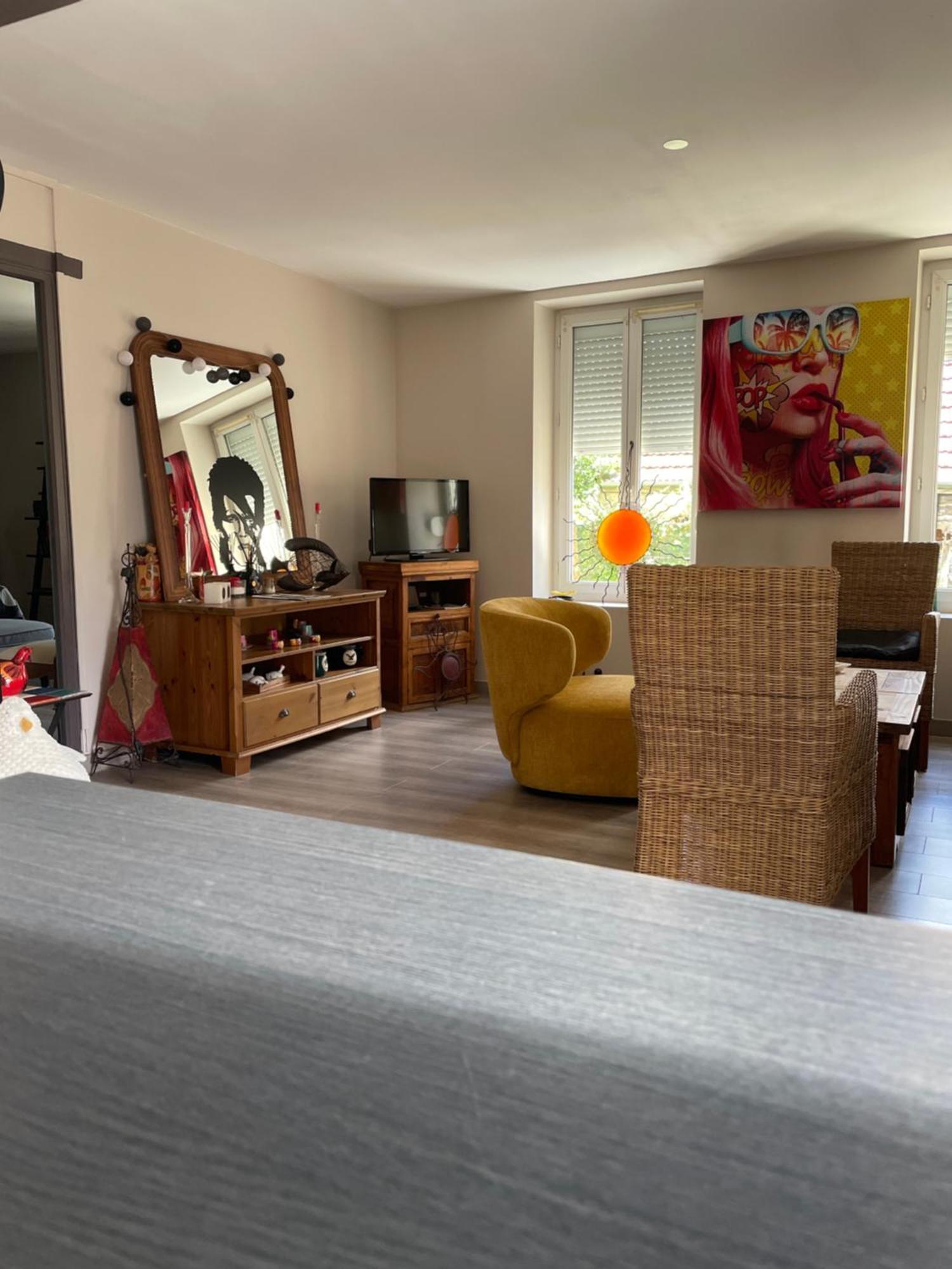 Apartment Agreable Maison De A Sur Eure *